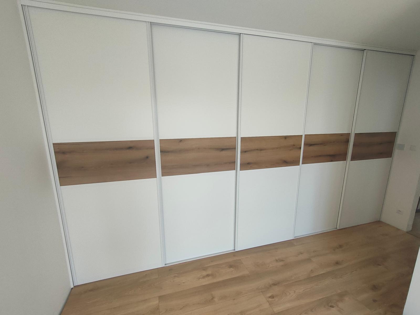 FALAT Vstavaté skrine